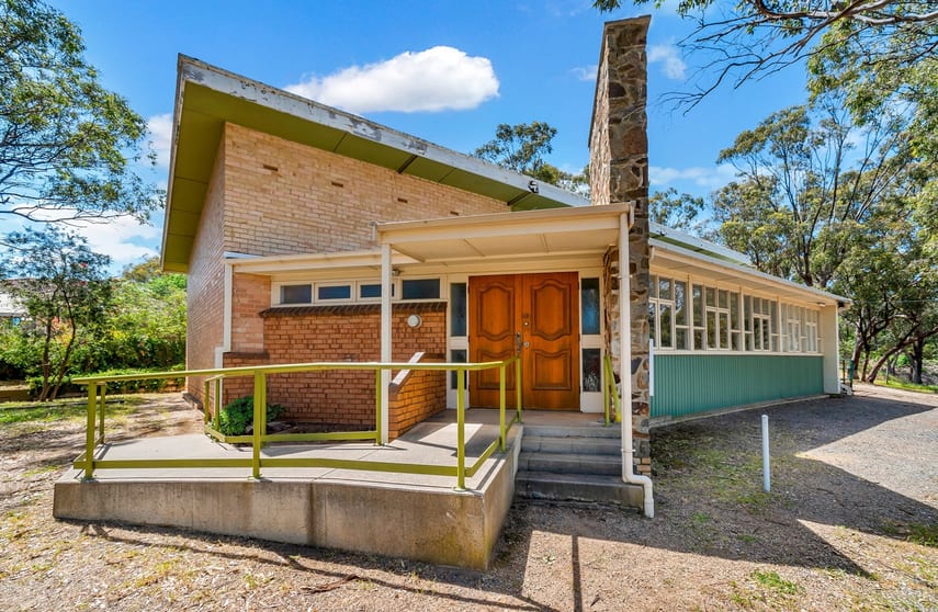 Click to view all images 16 Willora Road Eden Hills SA 5050 - Image 1