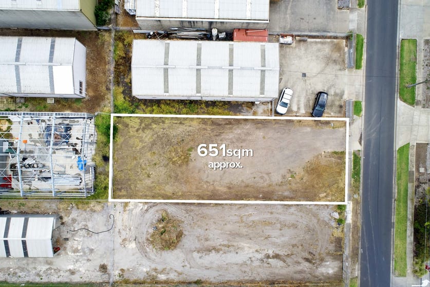 Click to view all images 5 Baldwin Avenue Norlane VIC 3214 - Image 3