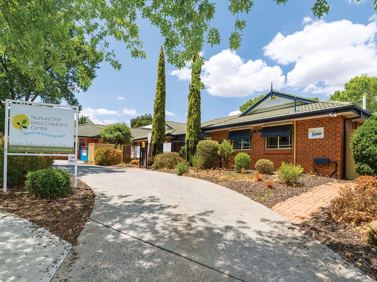 Click to view all images 52 Kabbera Boulevard Kelso NSW 2795 - Image 1