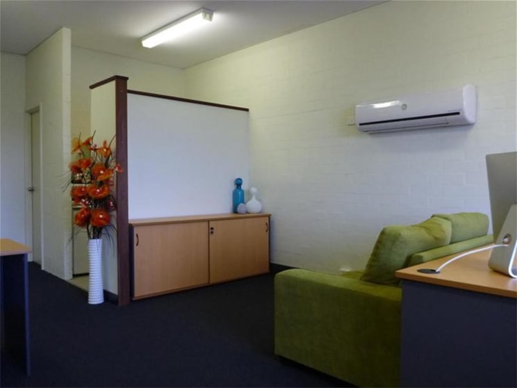 Click to view all images 10/24 Victoria Street Midland WA 6056 - Image 2