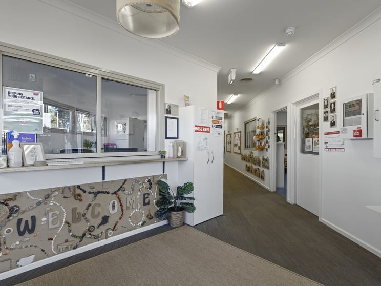 Click to view all images 5-31 Anakie Road Bell Post Hill VIC 3215 - Image 2