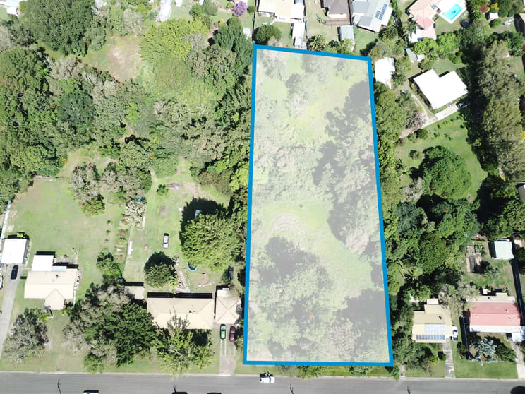 Click to view all images 16 Greber Road Beerwah QLD 4519 - Image 2