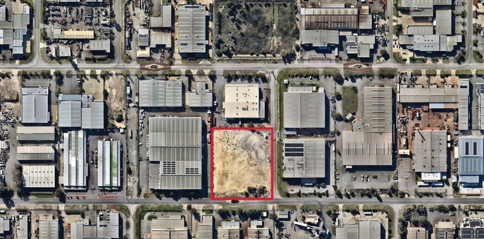 Click to view all images 1 Cogla Street Malaga WA 6090 - Image 1