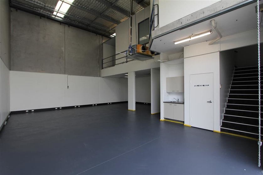 Unit 13/59-63 Captain Cook Drive Caringbah NSW 2229 - Image 2