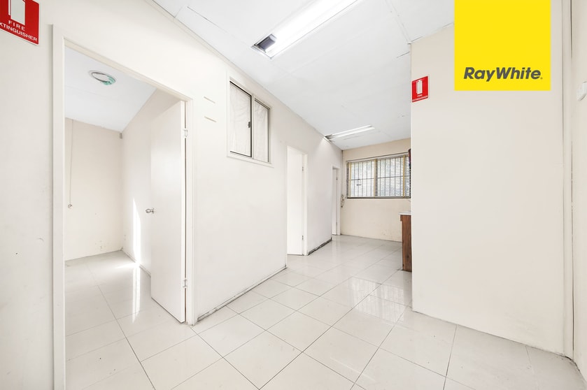 Click to view all images 1/10 Henley Road Homebush West NSW 2140 - Image 3