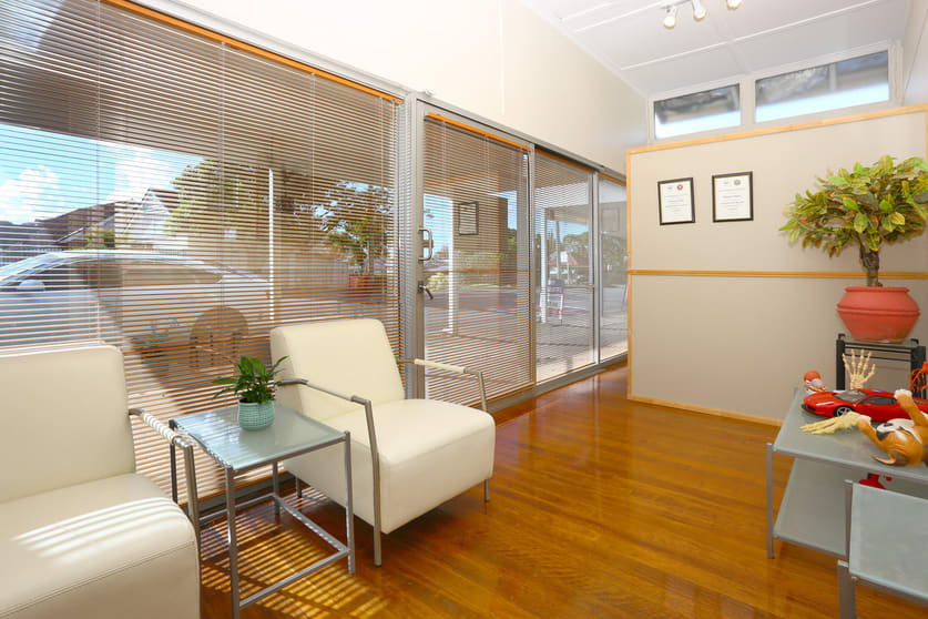 Click to view all images 332 Waterworks Road Ashgrove QLD 4060 - Image 1