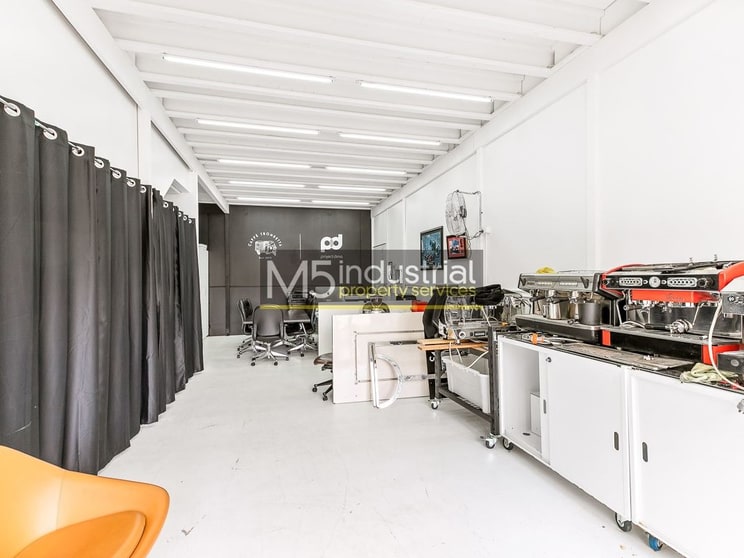Click to view all images F10/15 Forrester Street Kingsgrove NSW 2208 - Image 3