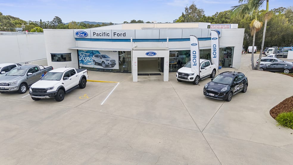 Click to view all images 7 Lionel Donovan Drive Noosaville QLD 4566 - Image 2