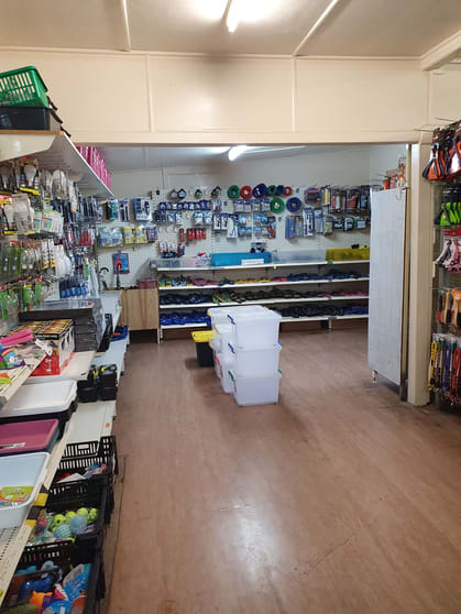 Click to view all images 17 Mulgrave Street Gin Gin QLD 4671 - Image 2