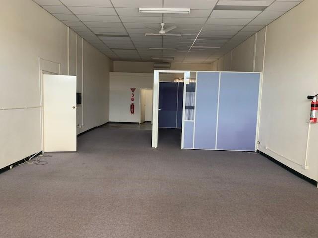 Click to view all images Unit 5/200-202 Gladstone Street Fyshwick ACT 2609 - Image 2