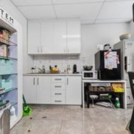 Click to view all images Apt G4/6 Finniss Street Darwin City NT 0800 - Image 3