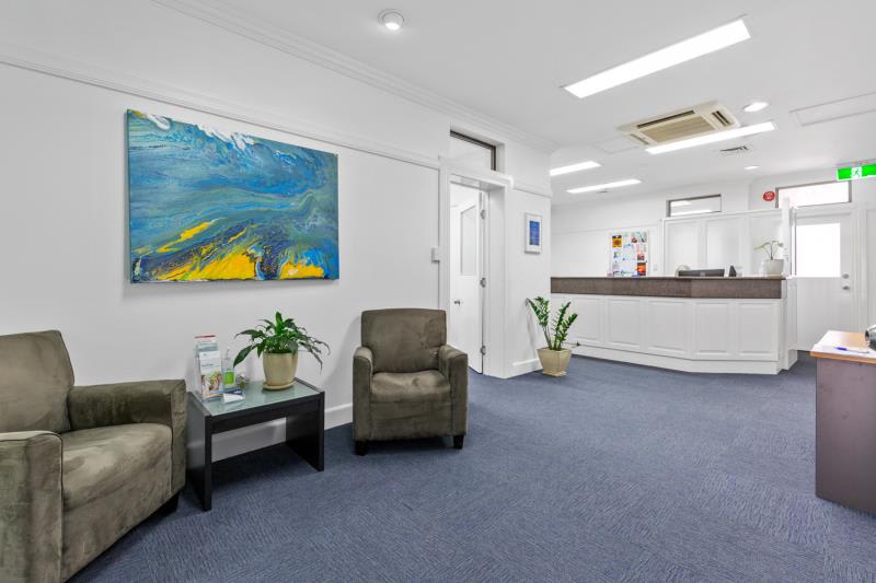 Click to view all images Ground Suite 1/1/160 Bolsover Street Rockhampton City QLD 4700 - Image 3