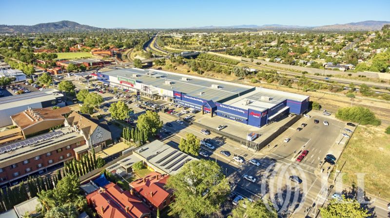 Click to view all images 618 Young Street Albury NSW 2640 - Image 2