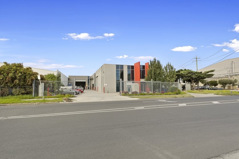 Click to view all images 121 Pipe Road Laverton North VIC 3026 - Image 1