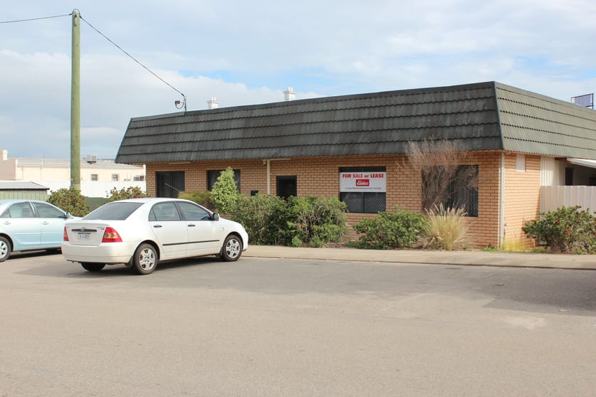 Click to view all images 125A & 127 Fitzgerald Street Northam WA 6401 - Image 3