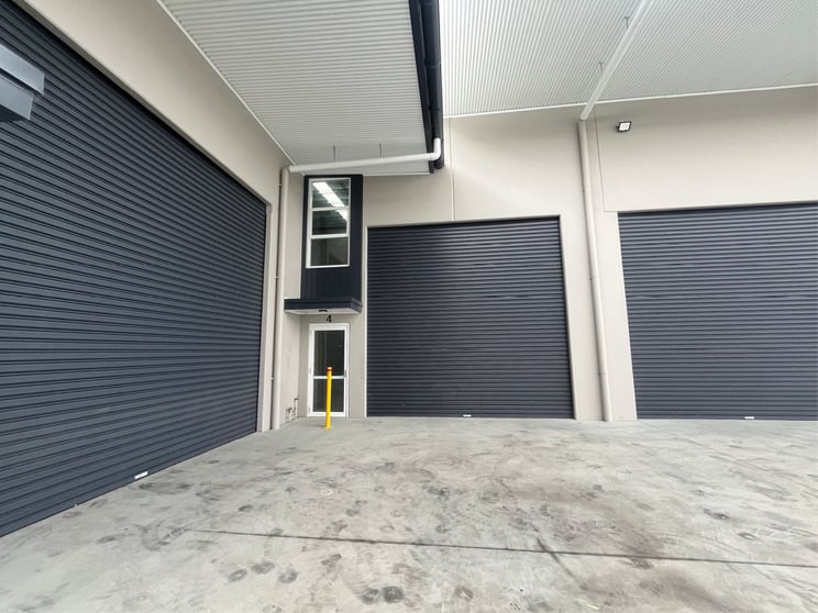 Click to view all images 33 Accolade Avenue Morisset NSW 2264 - Image 2