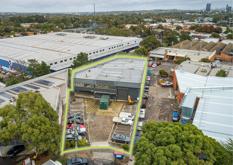 Click to view all images 10 Ashburn Place Blackburn VIC 3130 - Image 1