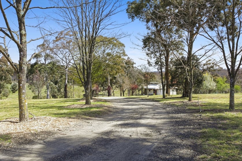 Click to view all images 308 Willow Vale Road Wallerawang NSW 2845 - Image 2