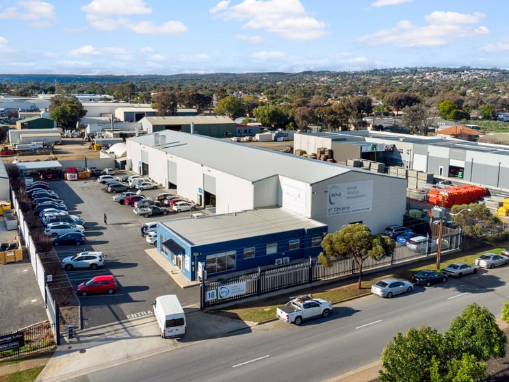 Click to view all images 18-24 Kesters Road Para Hills SA 5096 - Image 1