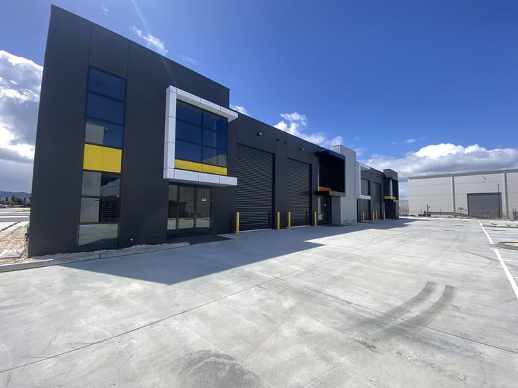 Click to view all images 28-52 Smeaton Avenue Dandenong South VIC 3175 - Image 1
