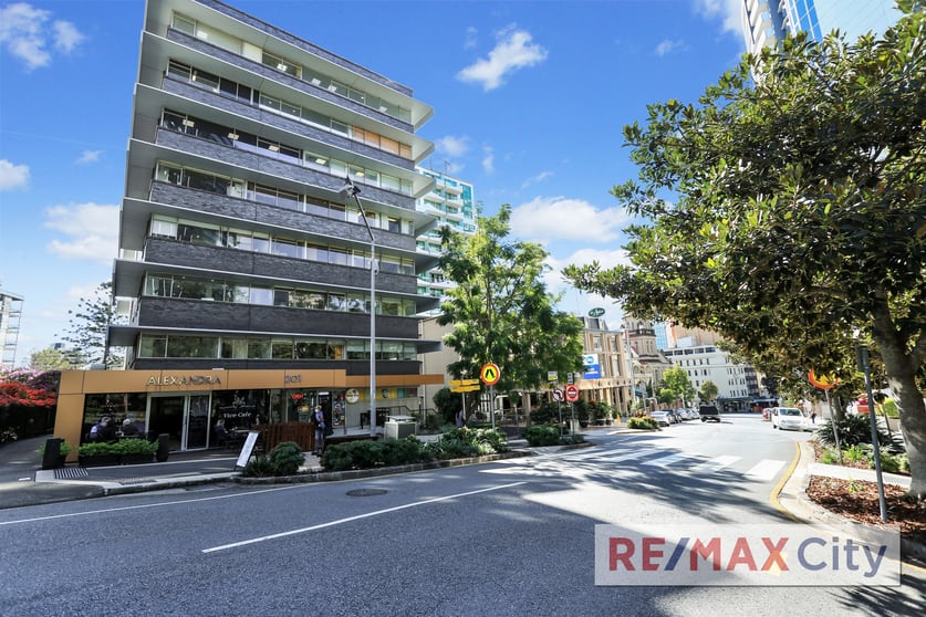 Click to view all images Level 2, Suite 7/201 Wickham Terrace Spring Hill QLD 4000 - Image 1