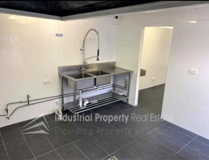Click to view all images Lansvale NSW 2166 - Image 3