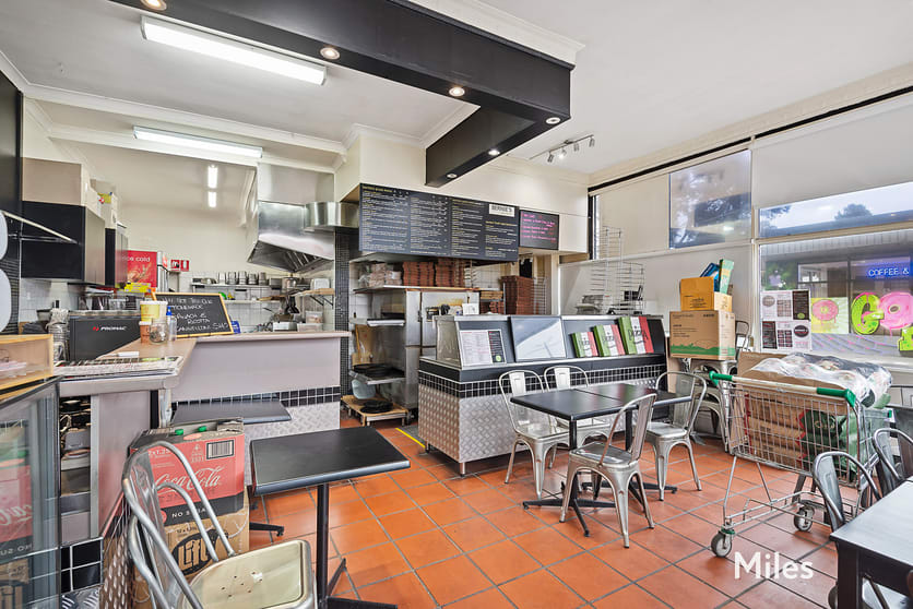 Click to view all images 24/47 Plenty Road Bundoora VIC 3083 - Image 2