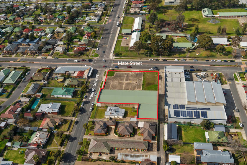 Click to view all images 877 Mate Street Albury NSW 2640 - Image 3