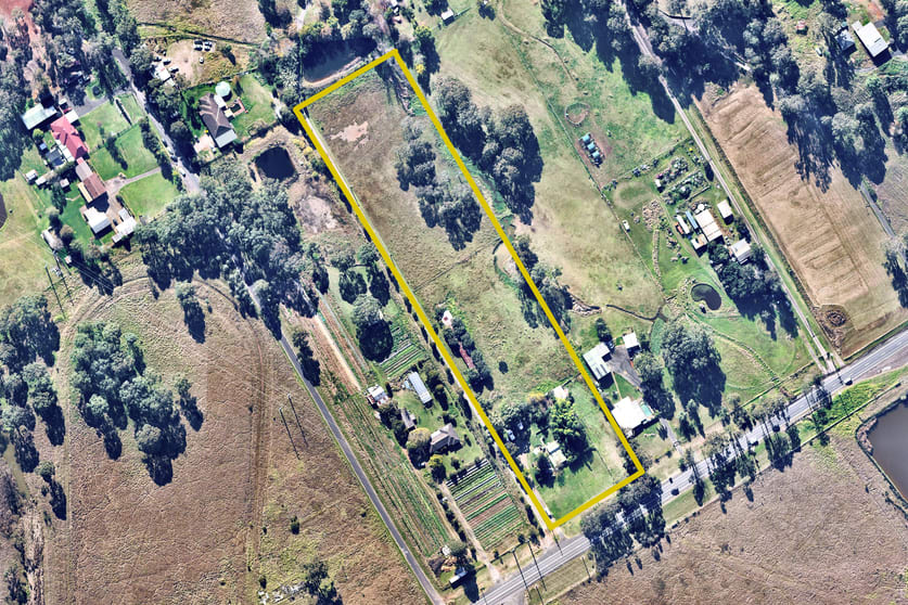 Click to view all images 279 Garfield Road East Riverstone NSW 2765 - Image 1