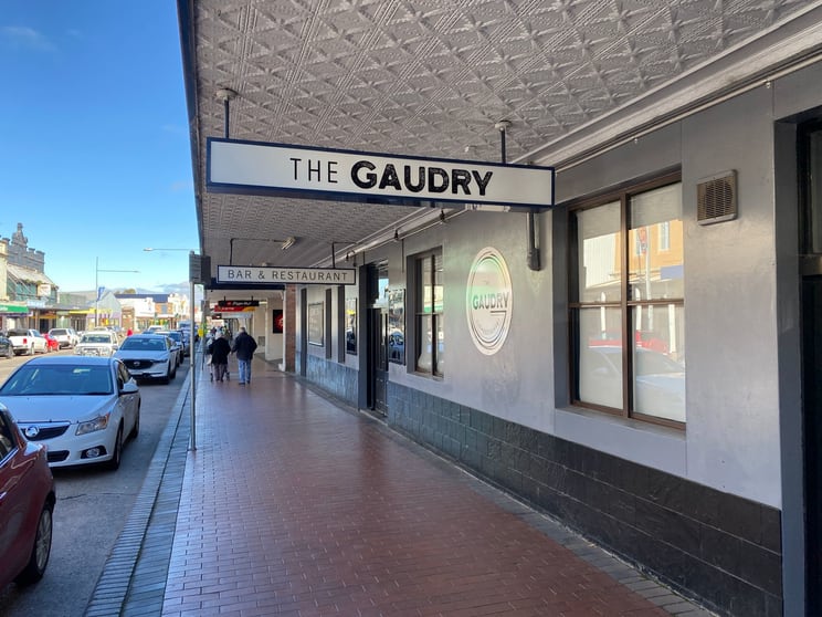 Click to view all images 130 Main Street Lithgow NSW 2790 - Image 2