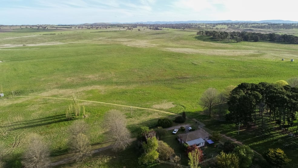 Click to view all images 4359 Barton Highway Marchmont NSW 2582 - Image 3