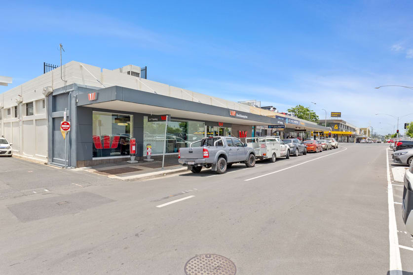 Click to view all images 23 Denham Street Rockhampton City QLD 4700 - Image 2