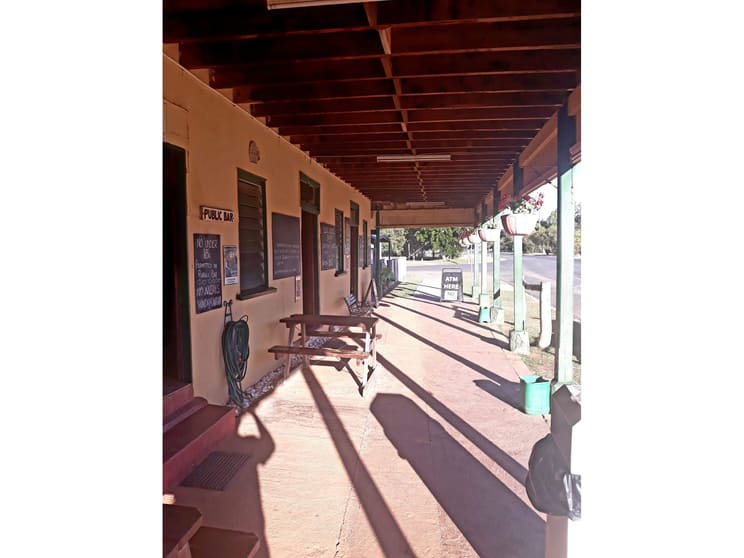 Click to view all images 17 Queen Street Chillagoe QLD 4871 - Image 2