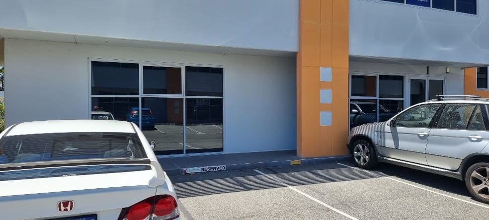 Click to view all images 1/11 Sainsbury Road O'connor WA 6163 - Image 3