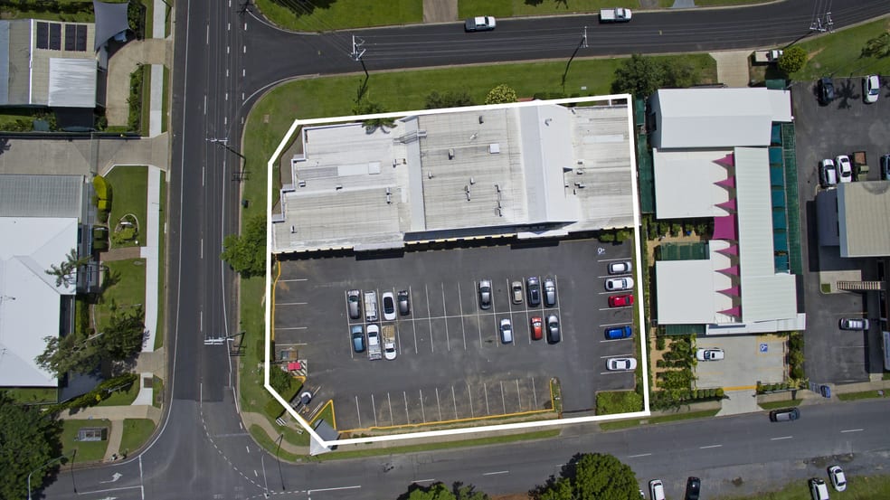 Click to view all images 6/2-6 Captain Cook Highway Smithfield QLD 4878 - Image 2
