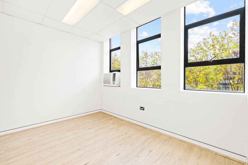Click to view all images 505/195 Macquarie Street Sydney NSW 2000 - Image 2