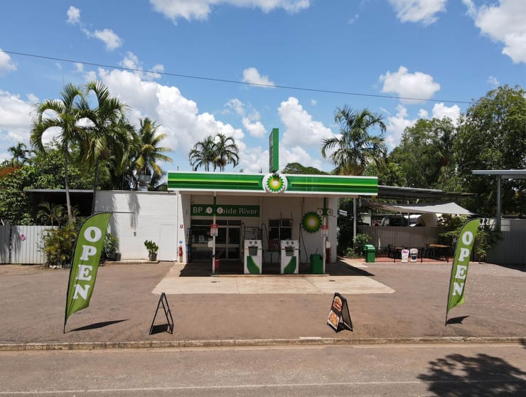 Click to view all images 120-122 Stuart Highway Adelaide River NT 0846 - Image 1