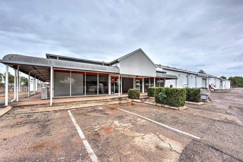Click to view all images 114 Victoria Highway Katherine NT 0850 - Image 3