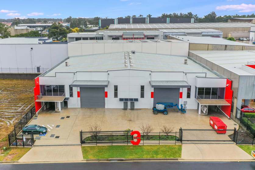 1/3 Voyager Circuit Glendenning NSW 2761 - Image 1