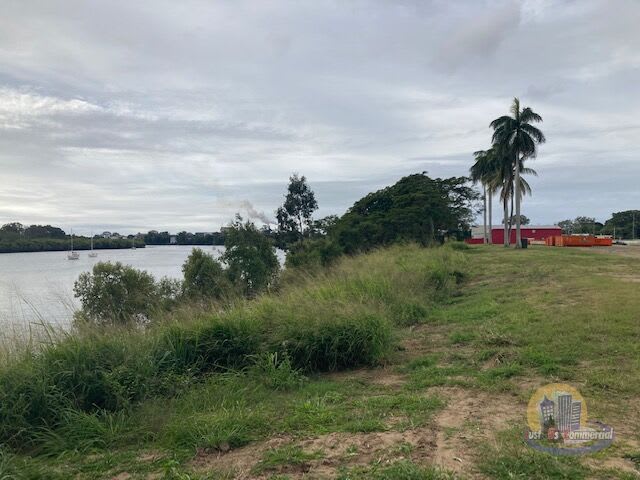 Click to view all images 1E Quay Street Bundaberg East QLD 4670 - Image 3