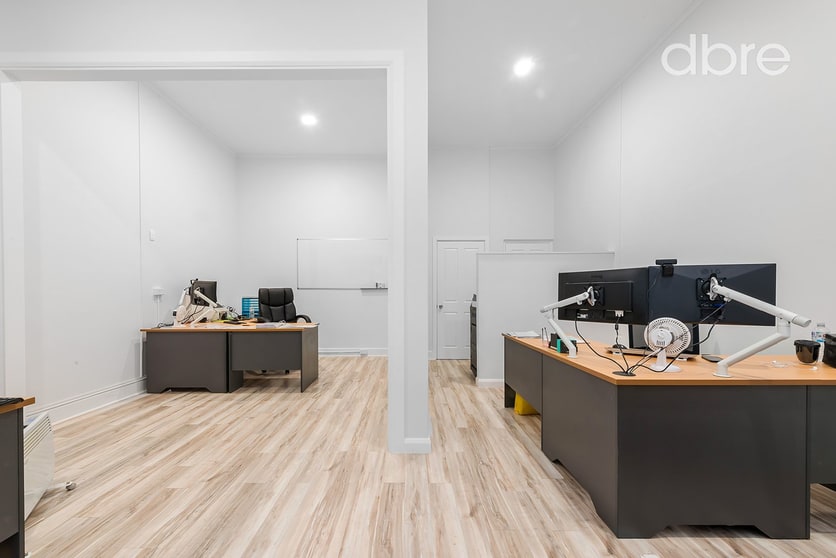 Click to view all images 36 East Concourse Beaumaris VIC 3193 - Image 3
