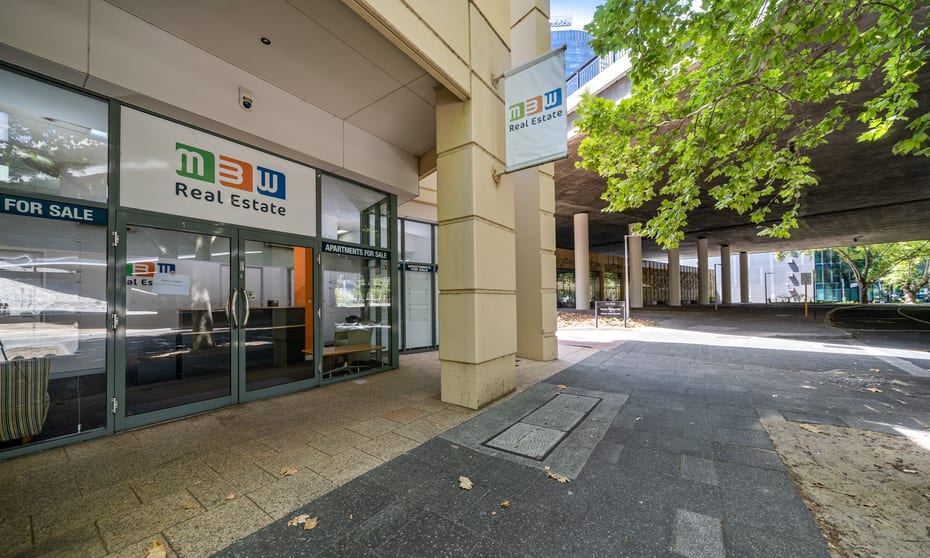 Click to view all images 1/110 Mounts Bay Road Perth WA 6000 - Image 1