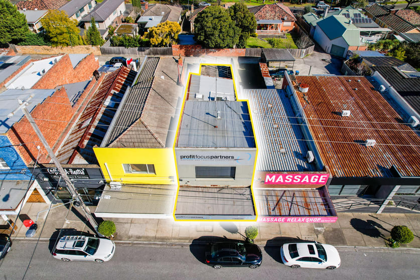 Click to view all images 736 Waverley Road Malvern East VIC 3145 - Image 2