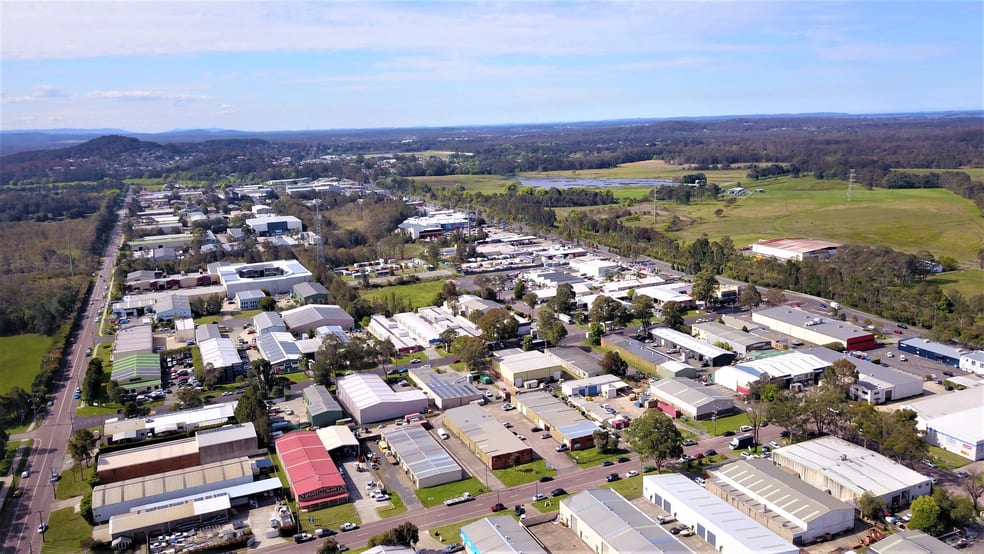 Click to view all images 5 Ace Crescent Tuggerah NSW 2259 - Image 2