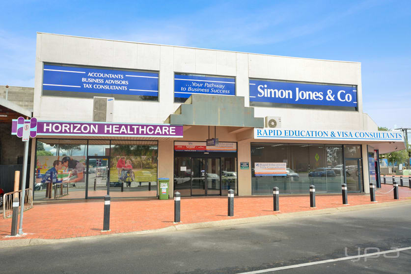 Click to view all images 21/2-14 Station Place Werribee VIC 3030 - Image 1