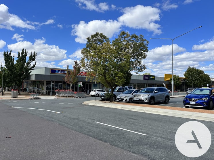 Click to view all images 101/2 Henshall Way Macquarie ACT 2614 - Image 3