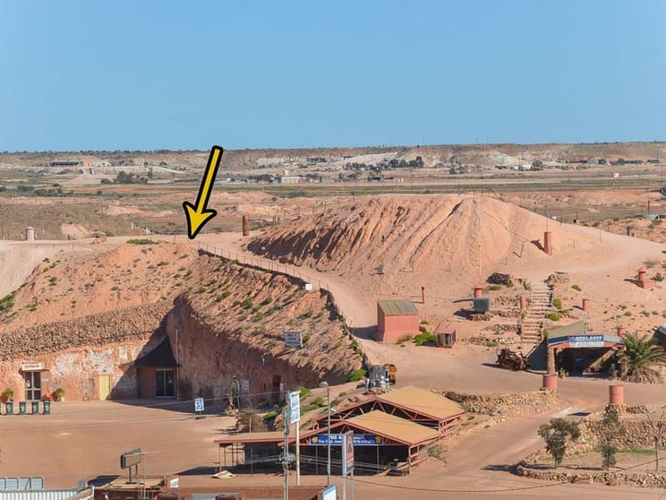 Click to view all images Lot 15-16 Hutchison Street Coober Pedy SA 5723 - Image 3