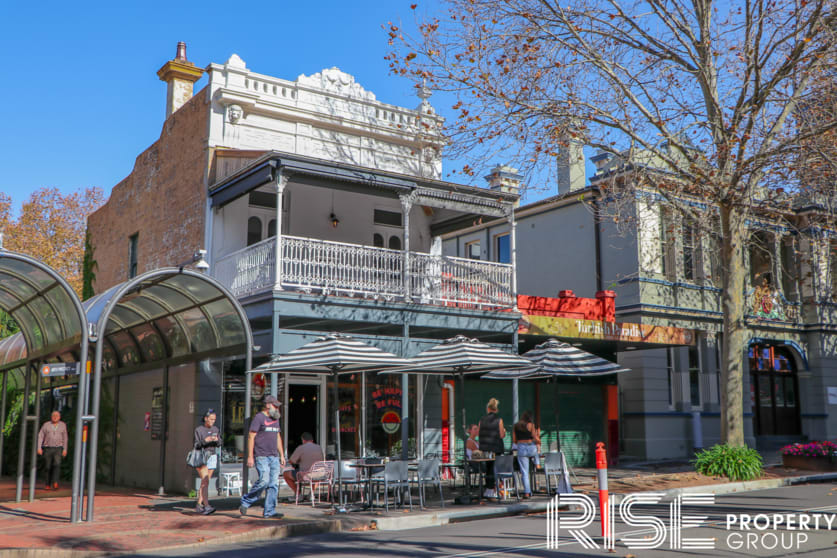Click to view all images 87 Crown Street Wollongong NSW 2500 - Image 1