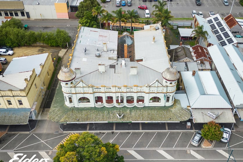 Click to view all images 287 Commercial Road Yarram VIC 3971 - Image 2