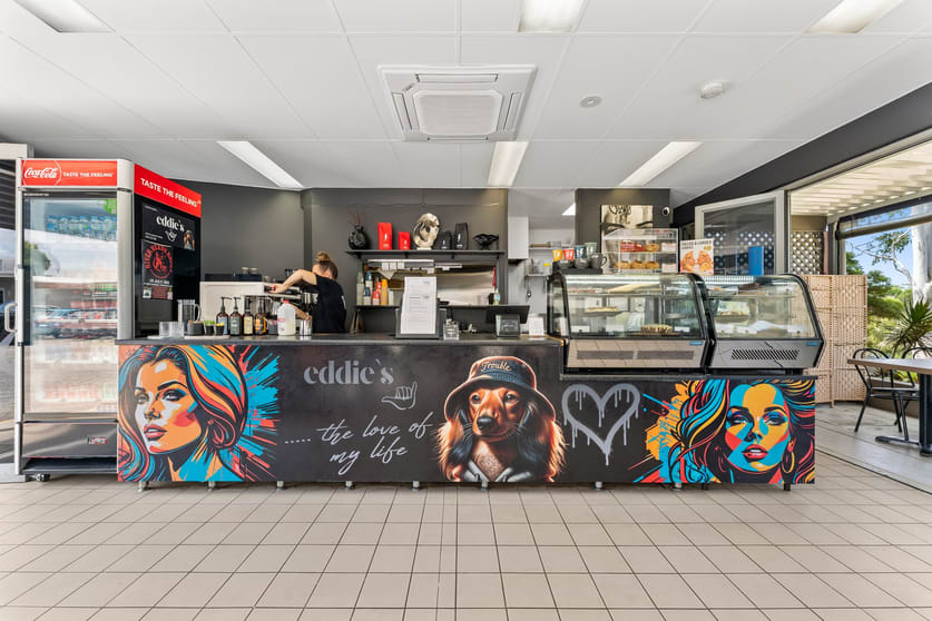 Click to view all images Pialba QLD 4655 - Image 3